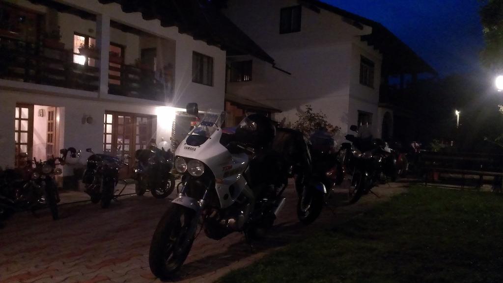 Pensiunea Iulia Bran  Exterior foto